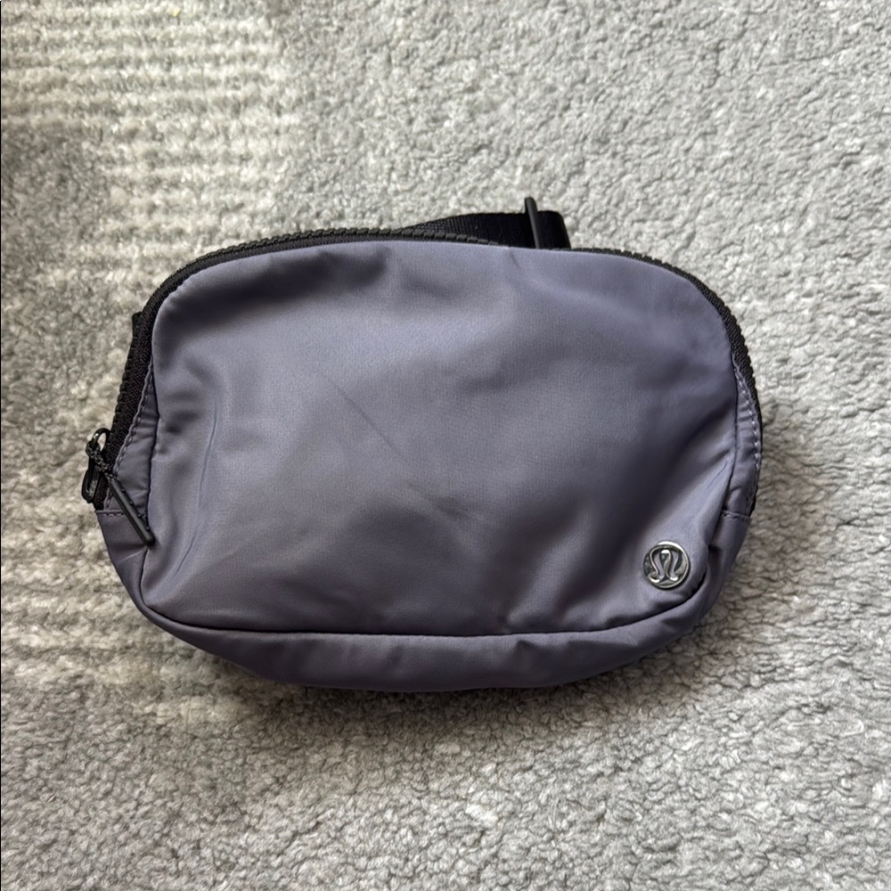 Lululemon Athletica Purple everywhere Belt Bag 1L